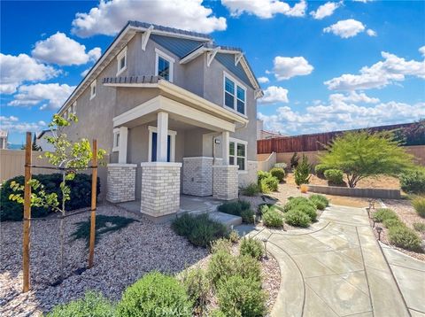 Photo of 279 GALVESTON Lane, Palmdale, CA 93551 (MLS # SR26100405)