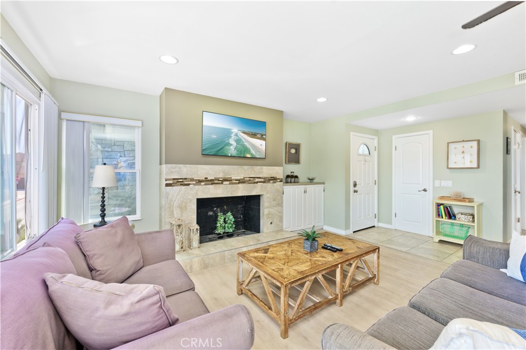West Newport Beach (WSNB) - Residential Lease