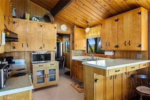 Tiny photo for 7172 Town Creek LN, Paso Robles, CA 93446 (MLS # NS26165996)
