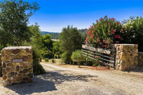 Tiny photo for 7172 Town Creek LN, Paso Robles, CA 93446 (MLS # NS26165996)