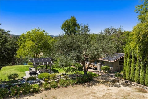 Tiny photo for 7172 Town Creek LN, Paso Robles, CA 93446 (MLS # NS26165996)