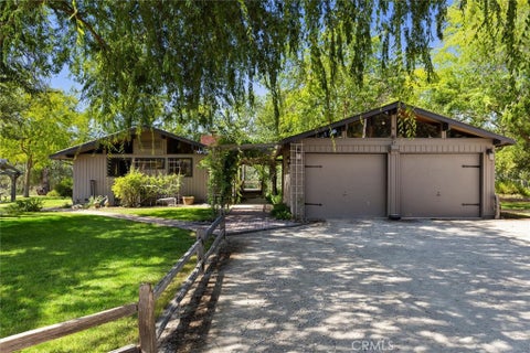 Tiny photo for 7172 Town Creek LN, Paso Robles, CA 93446 (MLS # NS26165996)