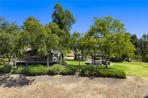 Tiny photo for 7172 Town Creek LN, Paso Robles, CA 93446 (MLS # NS26165996)