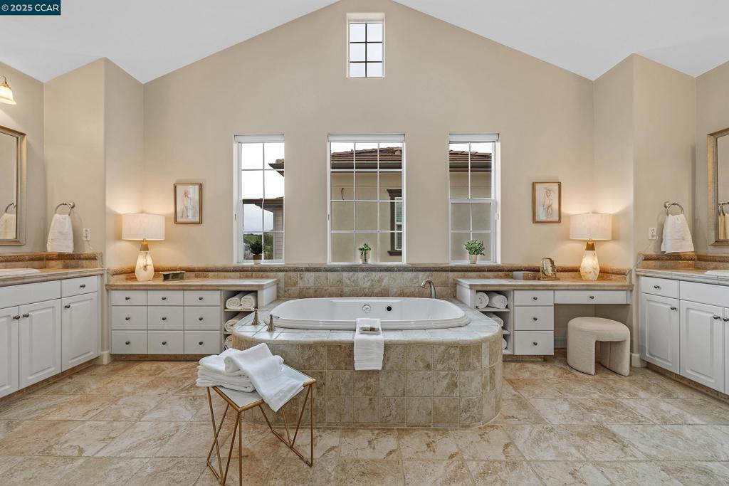 WENDT RANCH - Residential