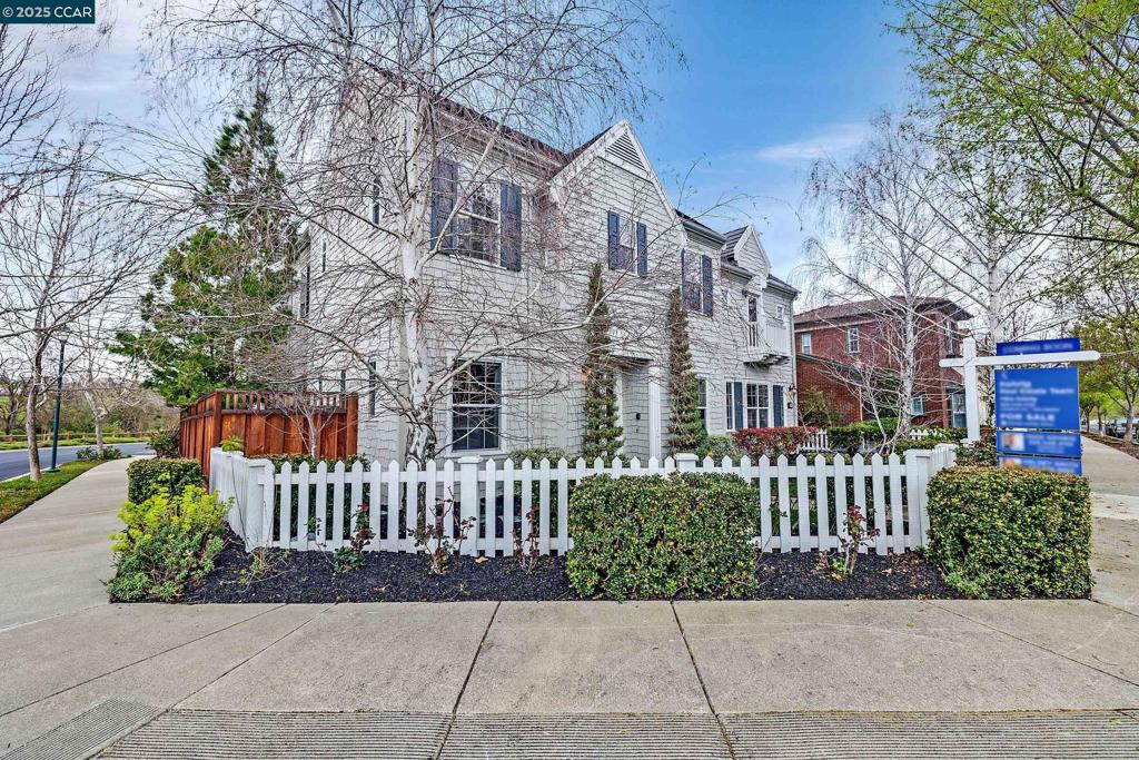 WENDT RANCH - Residential