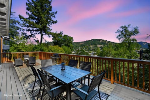 Photo of 38 Miraflores Avenue, San Rafael, CA 94901 (MLS # ML82064993)