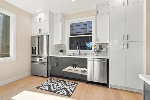 Tiny photo for 38 Miraflores Avenue, San Rafael, CA 94901 (MLS # ML82064993)