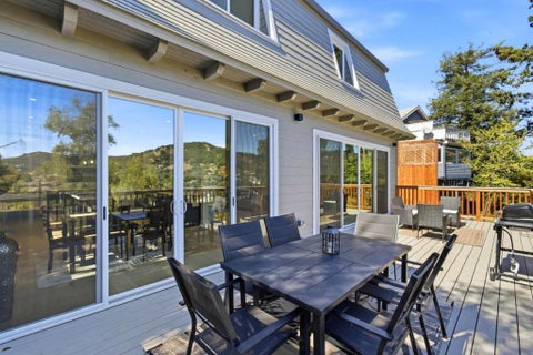 Tiny photo for 38 Miraflores Avenue, San Rafael, CA 94901 (MLS # ML82064993)