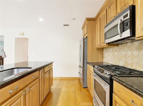 Tiny photo for 7642 Sale Avenue, West Hills, CA 91304 (MLS # SR26107920)