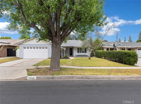Photo of 7642 Sale Avenue, West Hills, CA 91304 (MLS # SR26107920)