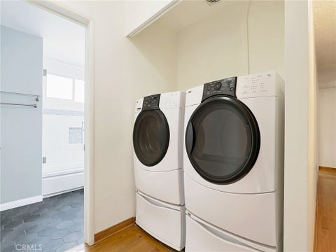 Tiny photo for 7642 Sale Avenue, West Hills, CA 91304 (MLS # SR26107920)