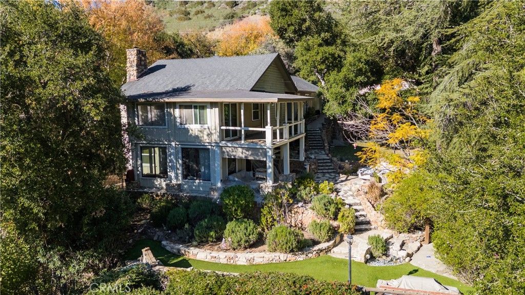 Photo of 2305 Sugarloaf Drive, Agoura Hills, CA 91301 (MLS # SR26004294)