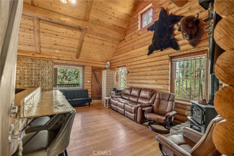 Photo of 15916 Zurich Way, Pine Mountain Club, CA 93222 (MLS # SR26023829)