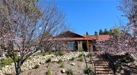 36113 Sharron Way Yucaipa CA 92399