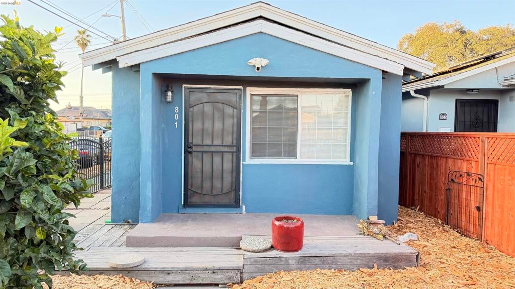 801 Maine Ave Ave, Richmond CA 94804