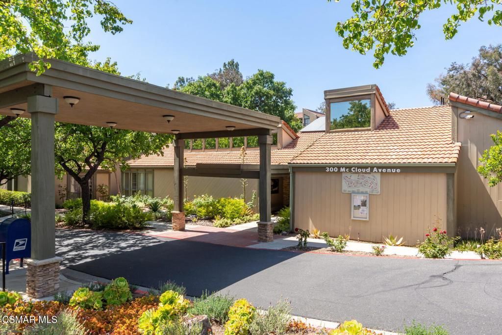 listing image 130728672318514609120
