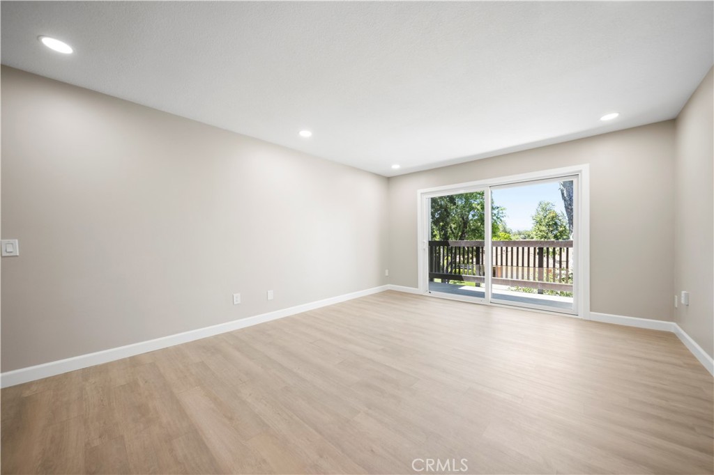 23515 Lyons Avenue 291