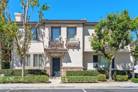 Photo of 136 Woodcrest Ln LN, Aliso Viejo, CA 92656 (MLS # OC26194591)
