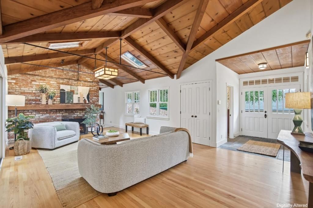 Photo of 2136 Clayton Drive, Menlo Park, CA 94025 (MLS # ML82043143)