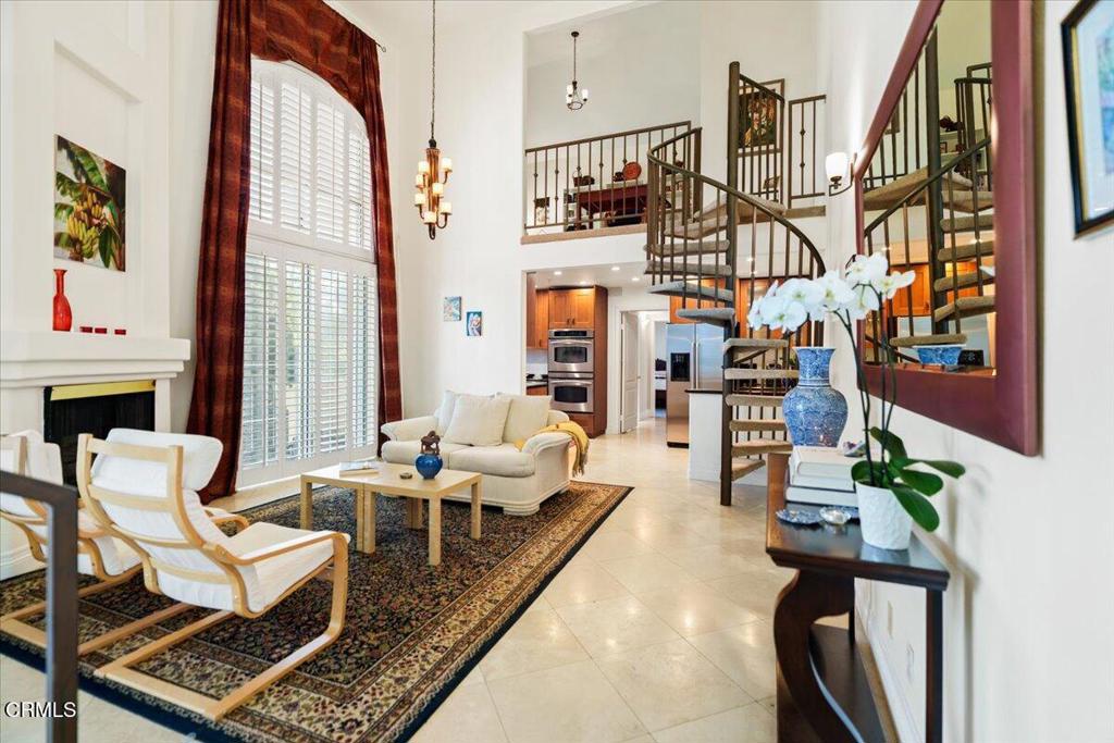 7037 La Tijera Boulevard A202