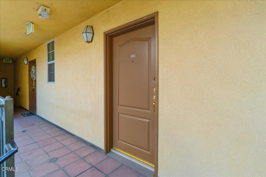 7037 La Tijera Boulevard A202