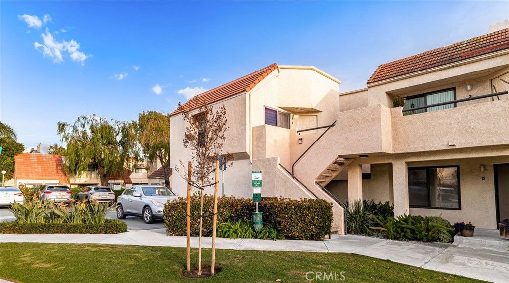 Photo of 1 Martinique Street, Laguna Niguel, CA 92677 (MLS # IV26047451)