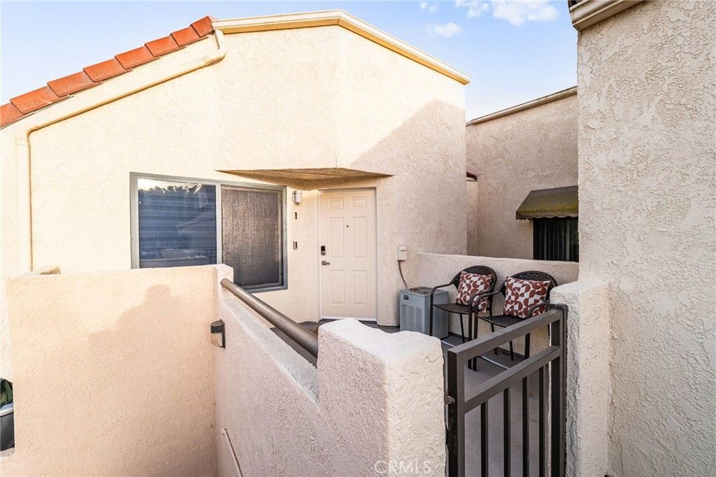 Photo of 1 Martinique Street, Laguna Niguel, CA 92677 (MLS # IV26047451)