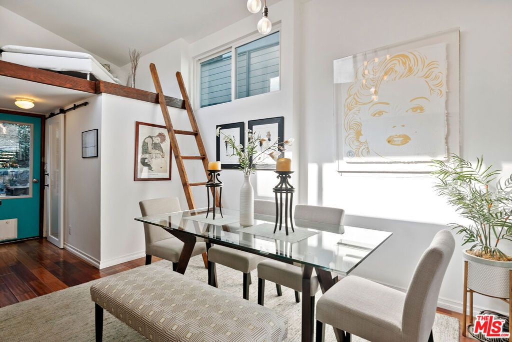 Photo of 1653 N Beverly Glen Boulevard, Los Angeles, CA 90077 (MLS # 26667739)