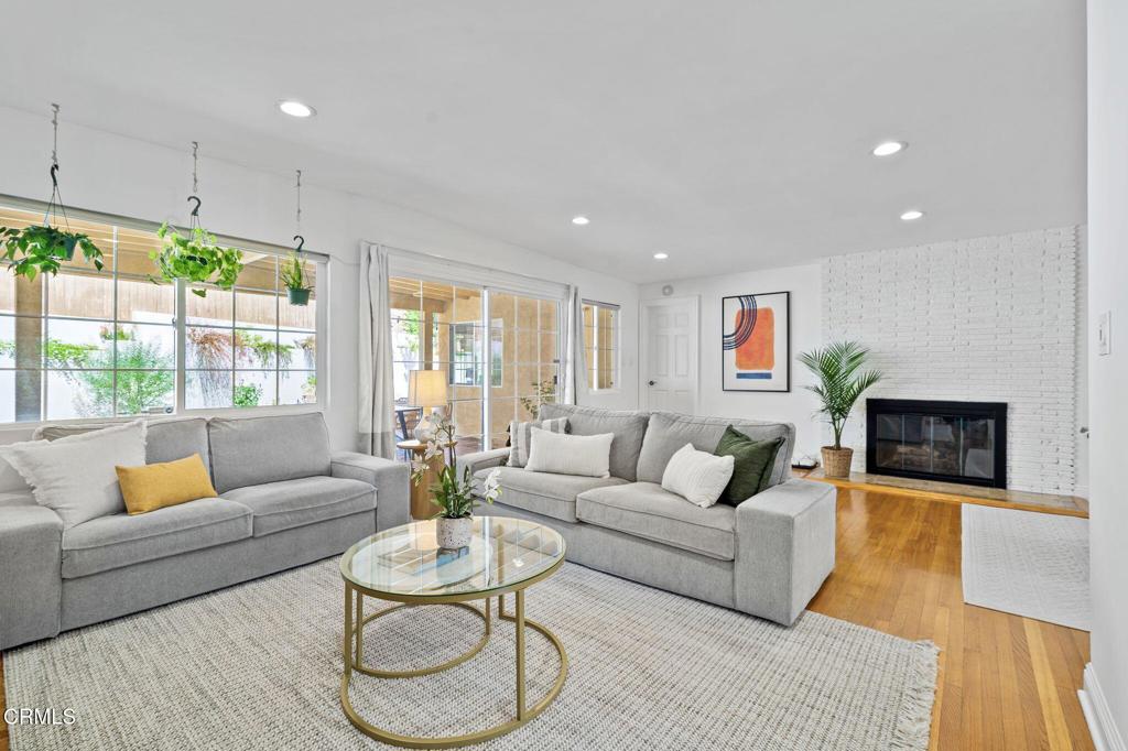 923 Crestview Drive