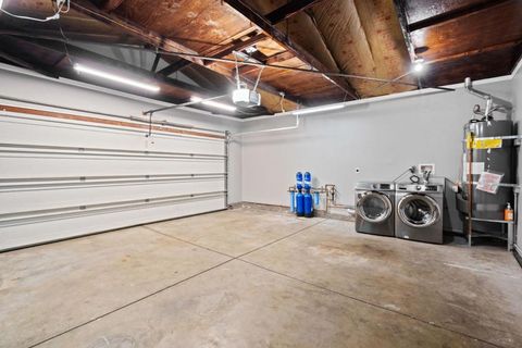 Tiny photo for 5749 San Lorenzo Drive, San Jose, CA 95123 (MLS # ML82029900)