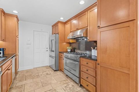 Tiny photo for 5749 San Lorenzo Drive, San Jose, CA 95123 (MLS # ML82029900)
