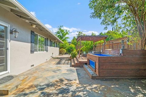 Tiny photo for 5749 San Lorenzo Drive, San Jose, CA 95123 (MLS # ML82029900)