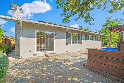 Tiny photo for 5749 San Lorenzo Drive, San Jose, CA 95123 (MLS # ML82029900)