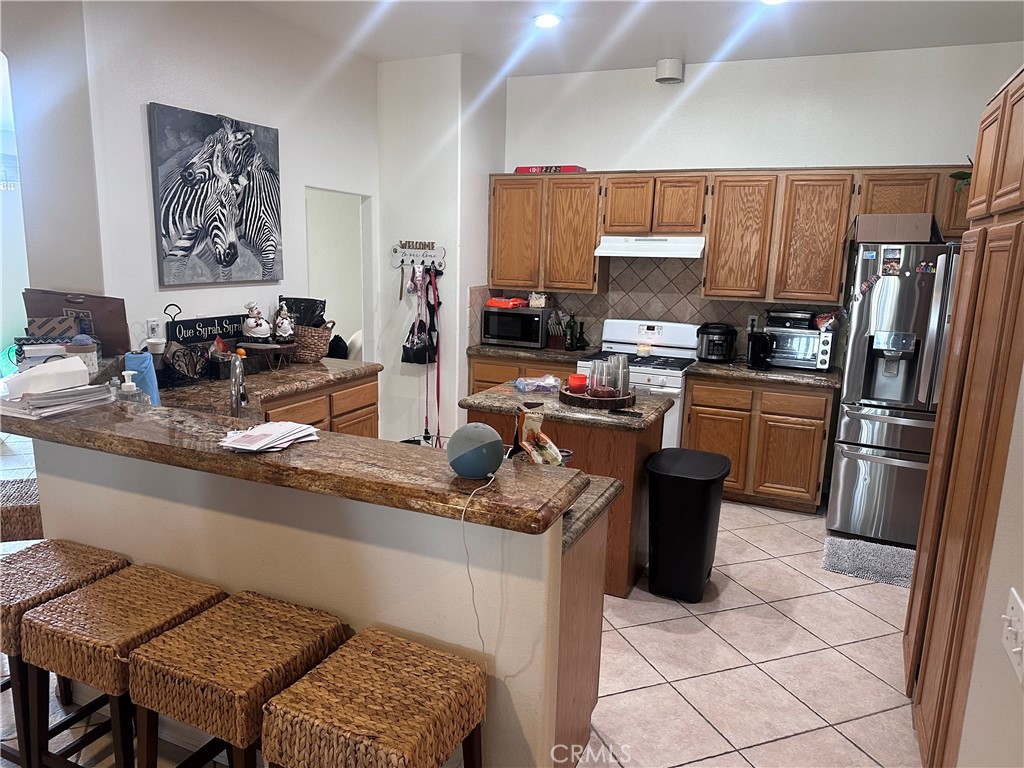 unknown - Residential Lease