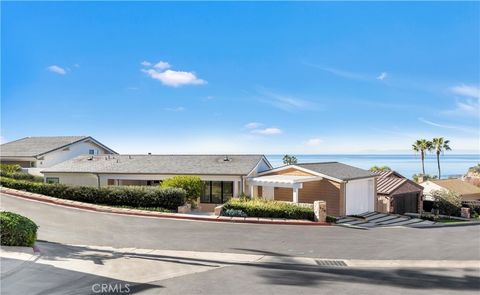 Tiny photo for 420 EMERALD BAY, Laguna Beach, CA 92651 (MLS # LG26012914)