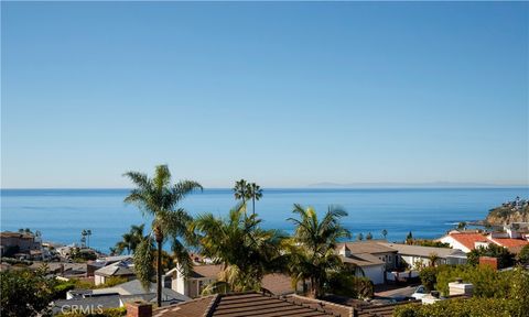 Tiny photo for 420 EMERALD BAY, Laguna Beach, CA 92651 (MLS # LG26012914)