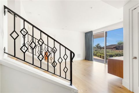 Tiny photo for 420 EMERALD BAY, Laguna Beach, CA 92651 (MLS # LG26012914)