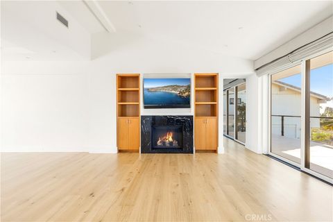 Tiny photo for 420 EMERALD BAY, Laguna Beach, CA 92651 (MLS # LG26012914)