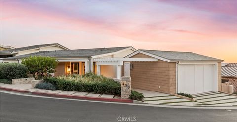 Tiny photo for 420 EMERALD BAY, Laguna Beach, CA 92651 (MLS # LG26012914)