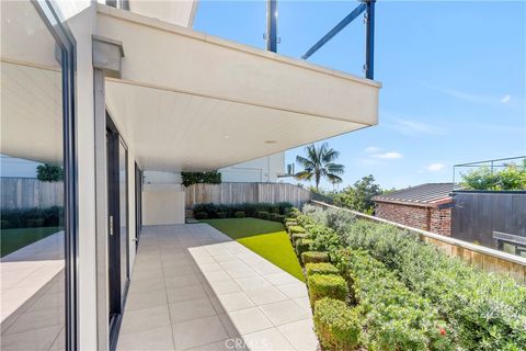 Tiny photo for 420 EMERALD BAY, Laguna Beach, CA 92651 (MLS # LG26012914)