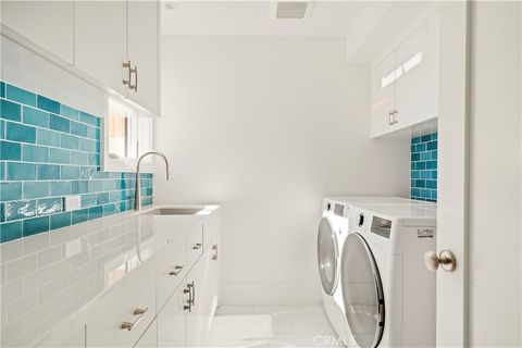 Tiny photo for 420 EMERALD BAY, Laguna Beach, CA 92651 (MLS # LG26012914)