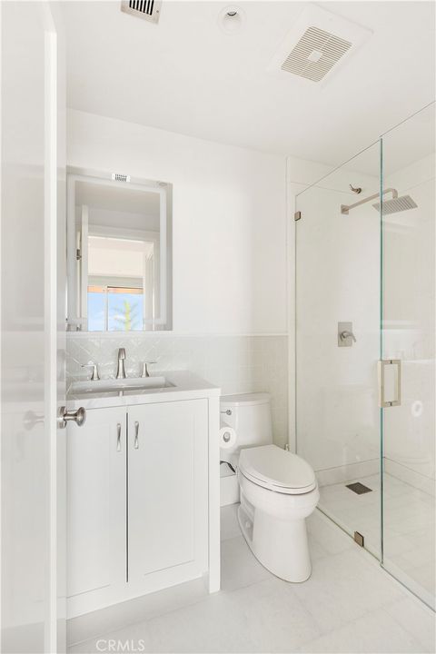 Tiny photo for 420 EMERALD BAY, Laguna Beach, CA 92651 (MLS # LG26012914)