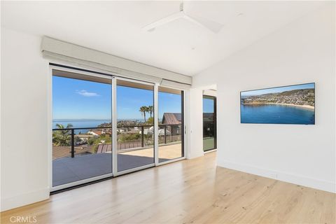 Tiny photo for 420 EMERALD BAY, Laguna Beach, CA 92651 (MLS # LG26012914)