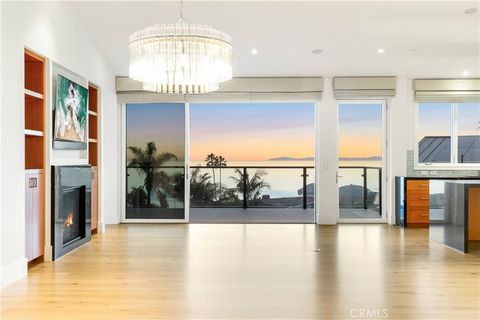 Tiny photo for 420 EMERALD BAY, Laguna Beach, CA 92651 (MLS # LG26012914)