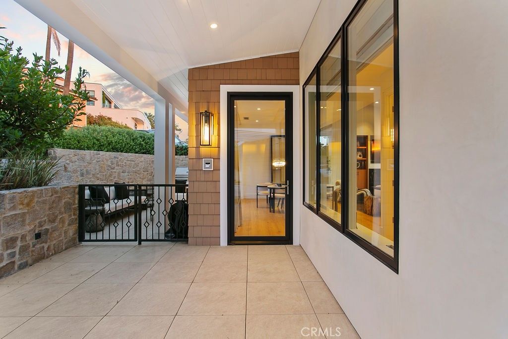 Photo of 420 EMERALD BAY, Laguna Beach, CA 92651 (MLS # LG26012914)