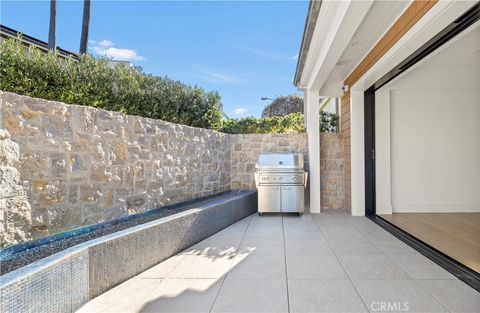 Tiny photo for 420 EMERALD BAY, Laguna Beach, CA 92651 (MLS # LG26012914)