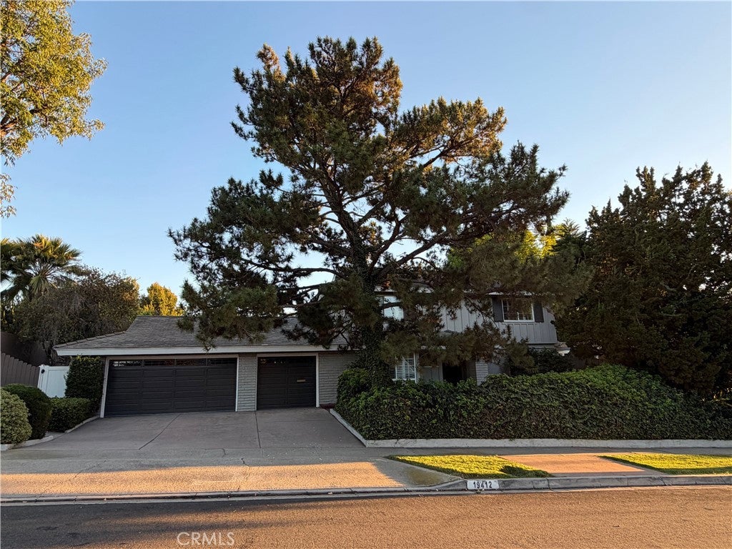 19412 Shadow Hill