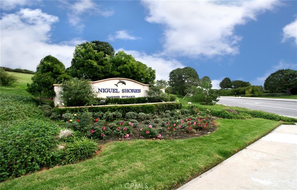 Gardens (Ocean side of PCH) (NSO) - Residential
