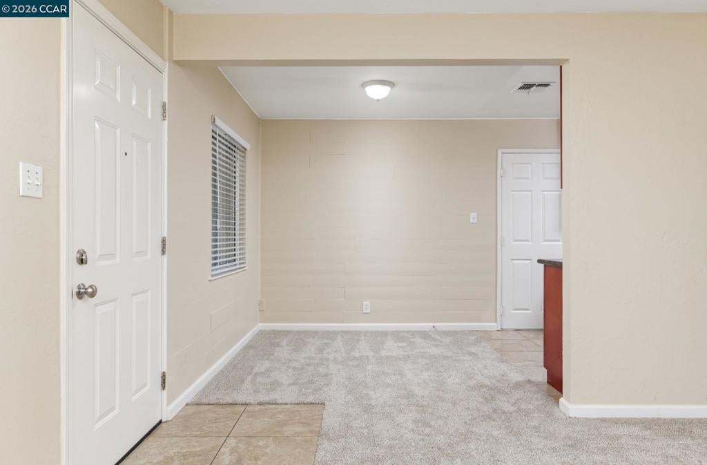 5206 Priscilla Ln