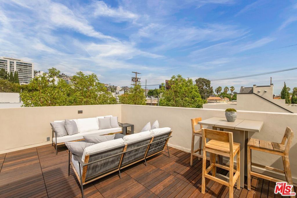 listing image 130728730818150416819